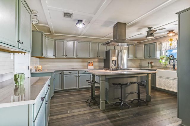 1363 MONTELL RD, Wimberley, TX 78676