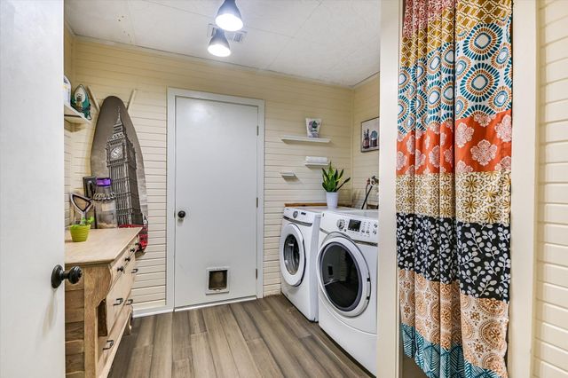 1363 MONTELL RD, Wimberley, TX 78676