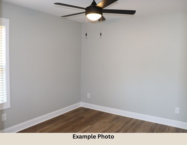 840 Cedar Wood Dr, Clarksville, TN 37043