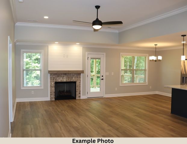 840 Cedar Wood Dr, Clarksville, TN 37043