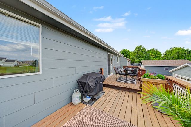 701 Lincoln Street SE, Bondurant, IA 50035