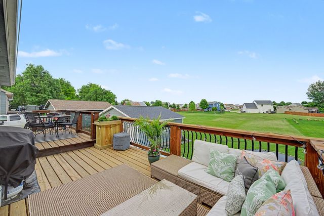 701 Lincoln Street SE, Bondurant, IA 50035