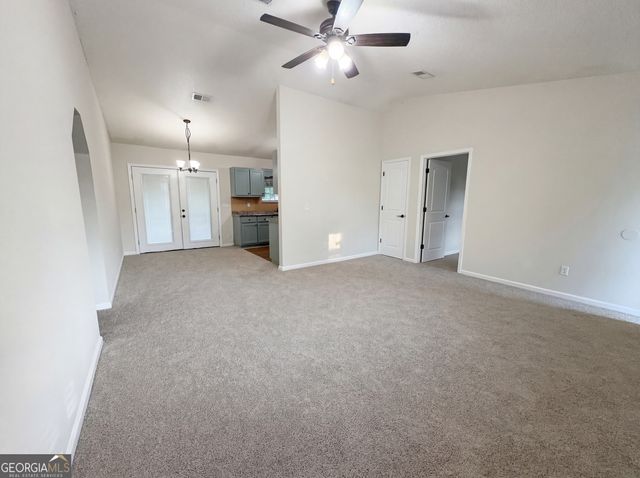 607 Dallas Circle, Folkston, GA 31537