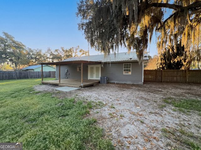 607 Dallas Circle, Folkston, GA 31537