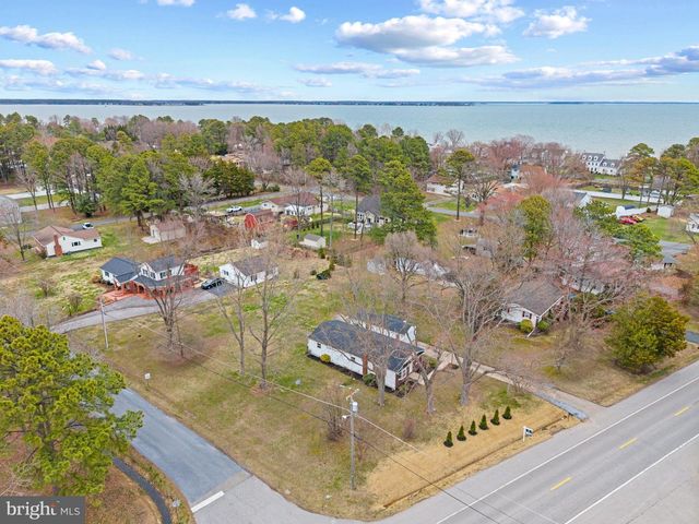 9401 ROMANCOKE RD, Stevensville, MD 21666