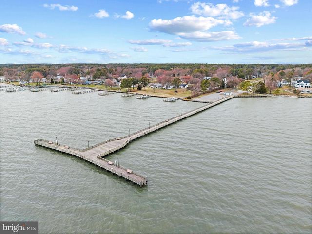 9401 ROMANCOKE RD, Stevensville, MD 21666