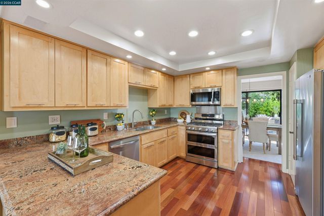 1442 Quail View Cir, Walnut Creek, CA 94597