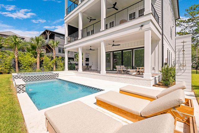 28 Loon Lake Drive Drive, Santa Rosa Beach, FL 32459