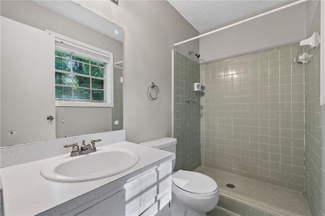 15 Highlane Drive, Stockbridge, GA 30281