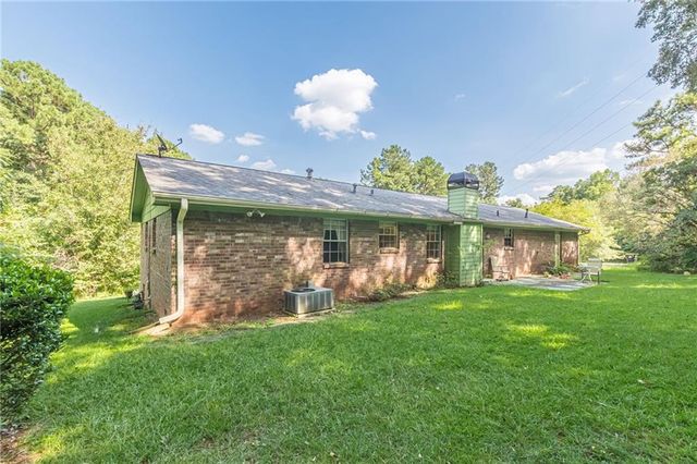 15 Highlane Drive, Stockbridge, GA 30281