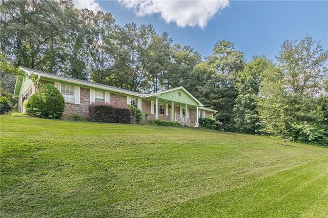 15 Highlane Drive, Stockbridge, GA 30281
