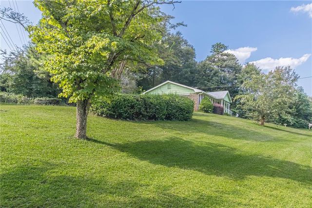 15 Highlane Drive, Stockbridge, GA 30281