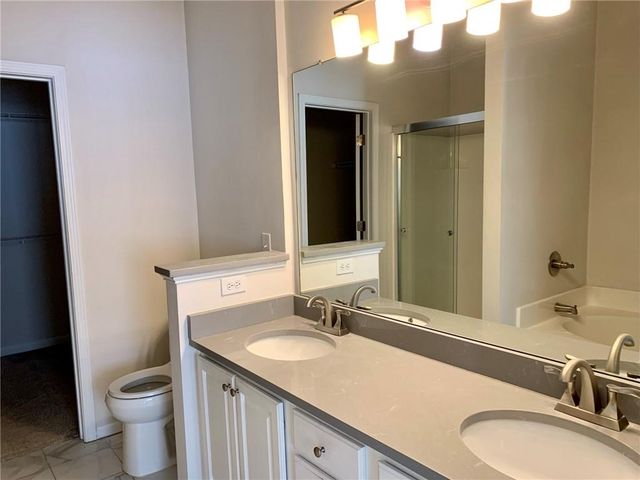 1733 Oakbrook Lane NW B, Kennesaw, GA 30152
