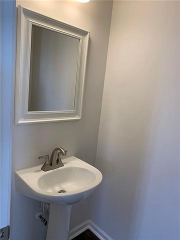 1733 Oakbrook Lane NW B, Kennesaw, GA 30152