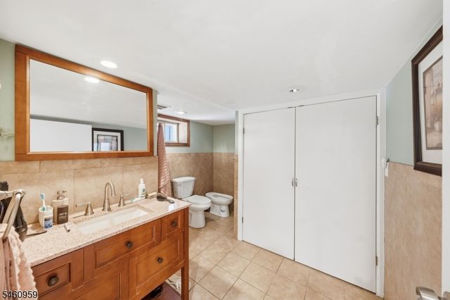 3 Fairview Ave, South River Boro, NJ 08882