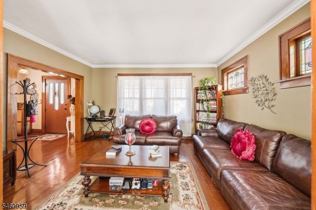 3 Fairview Ave, South River Boro, NJ 08882