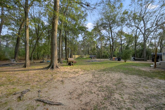 14363 Shepard Hill Road, Willis, TX 77318