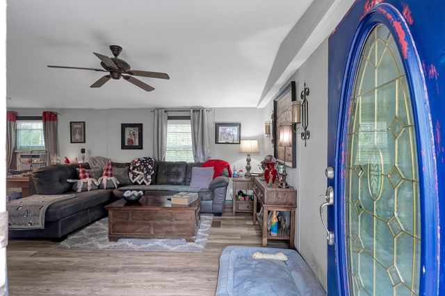 14363 Shepard Hill Road, Willis, TX 77318