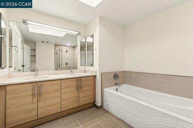 1655 N California Blvd 156, Walnut Creek, CA 94596