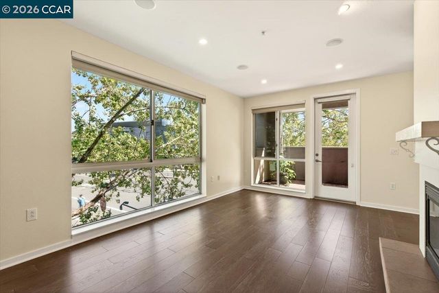 1655 N California Blvd 156, Walnut Creek, CA 94596