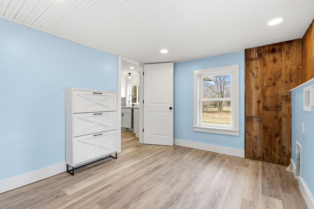 8750 N Riverview Drive, Cooper Twp, MI 49004