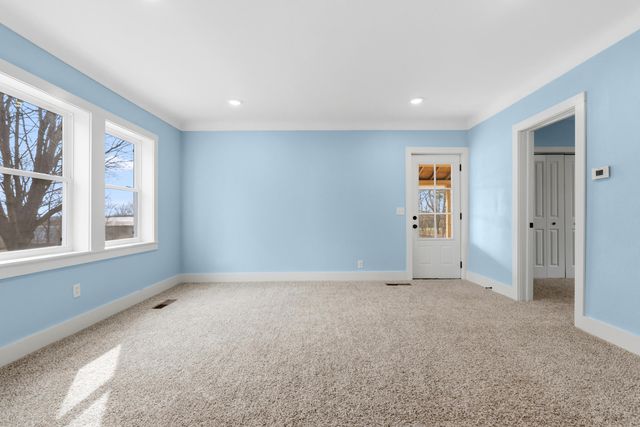 8750 N Riverview Drive, Cooper Twp, MI 49004