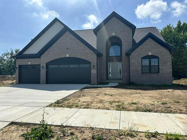 20869 Prairie Creek Boulevard, Brownstown, MI 48134