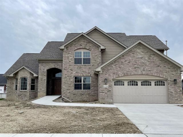 20869 Prairie Creek Boulevard, Brownstown, MI 48134