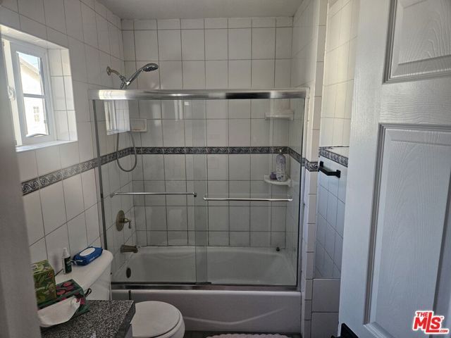 4922 W 104th Street, Inglewood, CA 90304