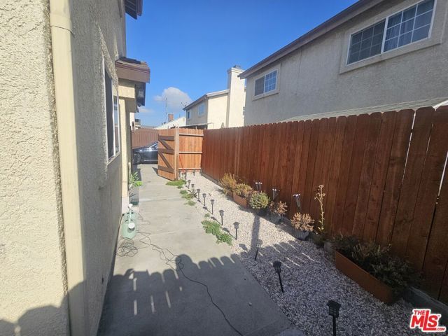 4922 W 104th Street, Inglewood, CA 90304