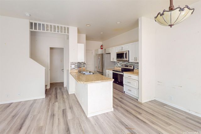 91-1001 Keaunui Drive 111, Ewa Beach, HI 96706