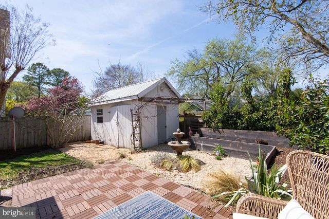 105 WEST END AVE, Cambridge, MD 21613