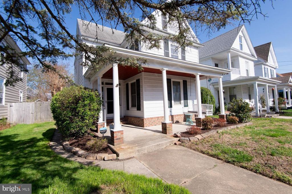 105 WEST END AVE, Cambridge, MD 21613