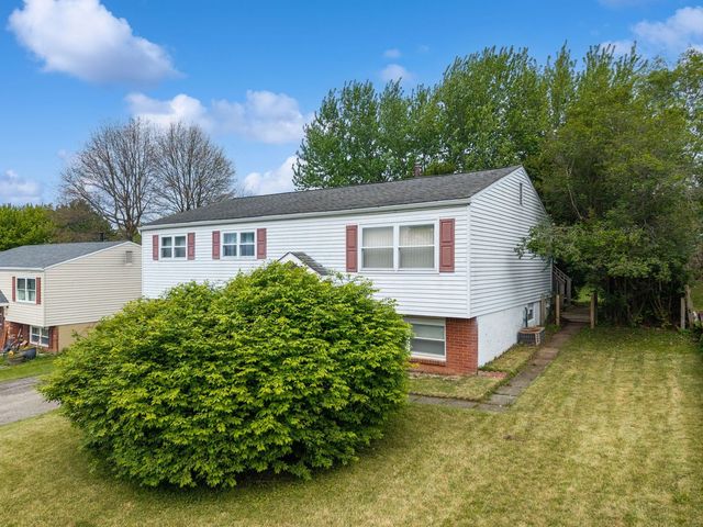 1361 Conway STREET, Hempfield Twp, PA 15601