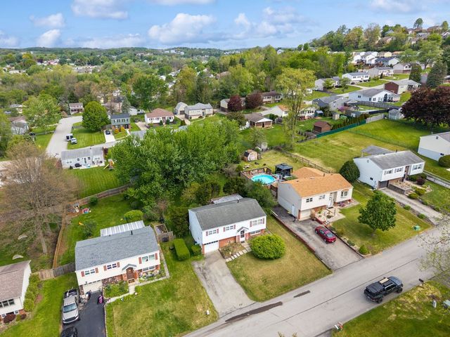 1361 Conway STREET, Hempfield Twp, PA 15601