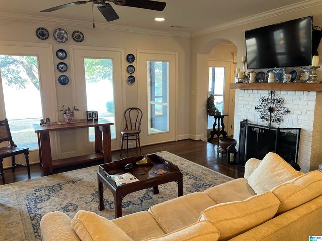 258 COUNTY ROAD 473, Clanton, AL 35046