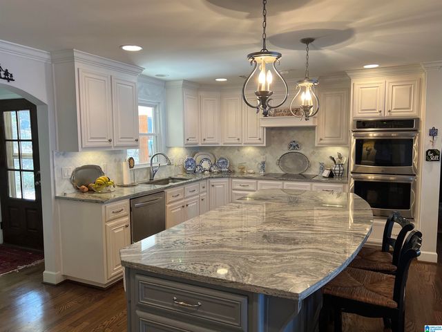 258 COUNTY ROAD 473, Clanton, AL 35046