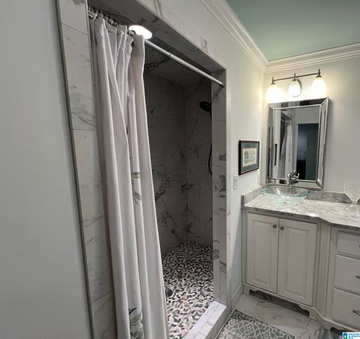 258 COUNTY ROAD 473, Clanton, AL 35046