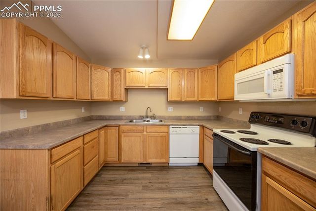 608 Bosque Vista Point, Colorado Springs, CO 80916