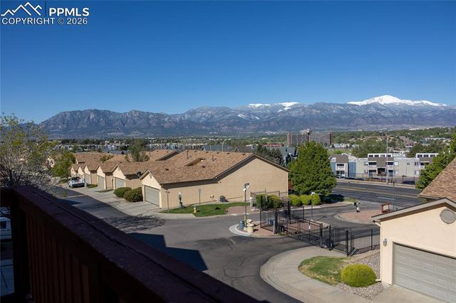 608 Bosque Vista Point, Colorado Springs, CO 80916