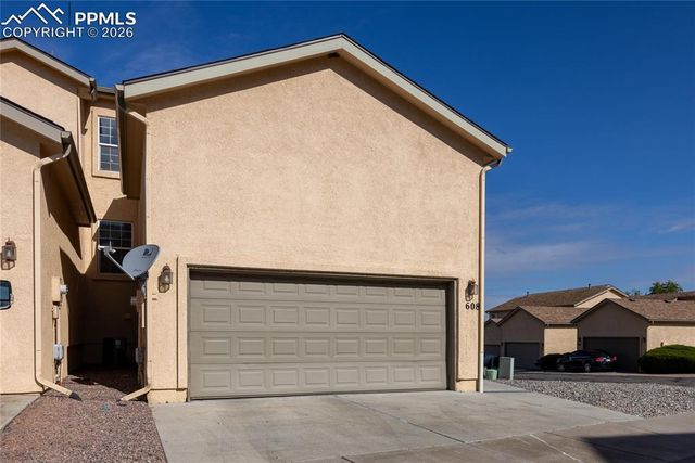 608 Bosque Vista Point, Colorado Springs, CO 80916