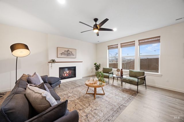 6864 W Corona Street, Boise, ID 83709