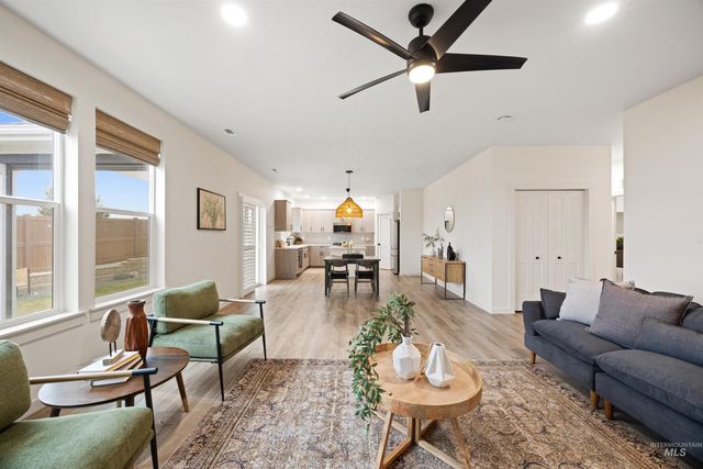 6864 W Corona Street, Boise, ID 83709