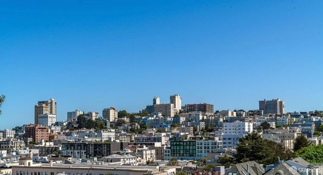 1820 Vallejo Street 202, San Francisco, CA 94123