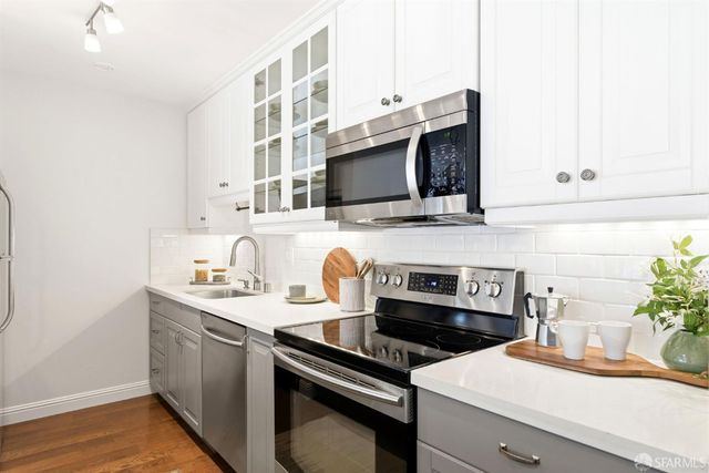 1820 Vallejo Street 202, San Francisco, CA 94123