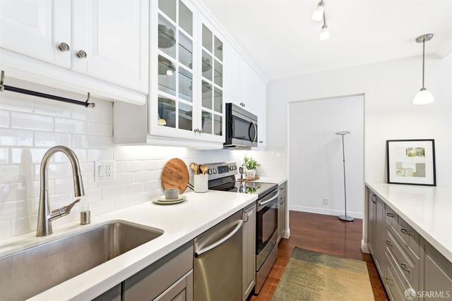 1820 Vallejo Street 202, San Francisco, CA 94123