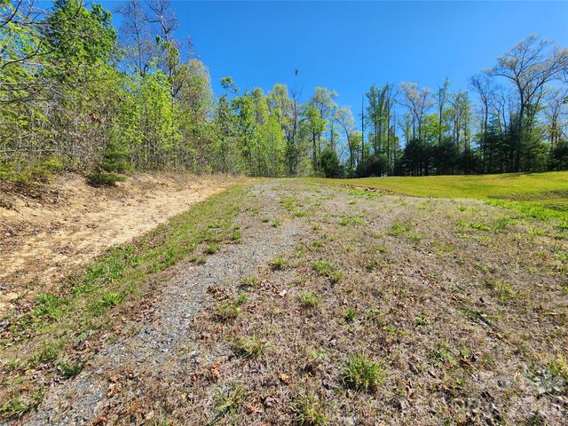 889 Firefly Trail, Marshall, NC 28753