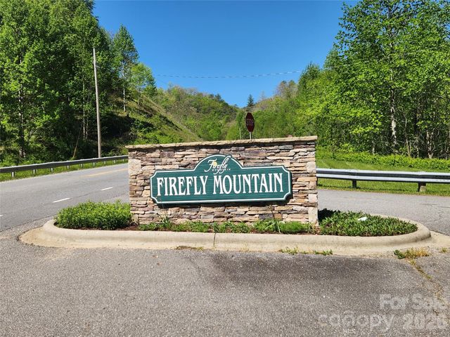 889 Firefly Trail, Marshall, NC 28753