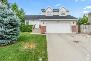 6956 S FIREFOX CIR, West Jordan, UT 84084