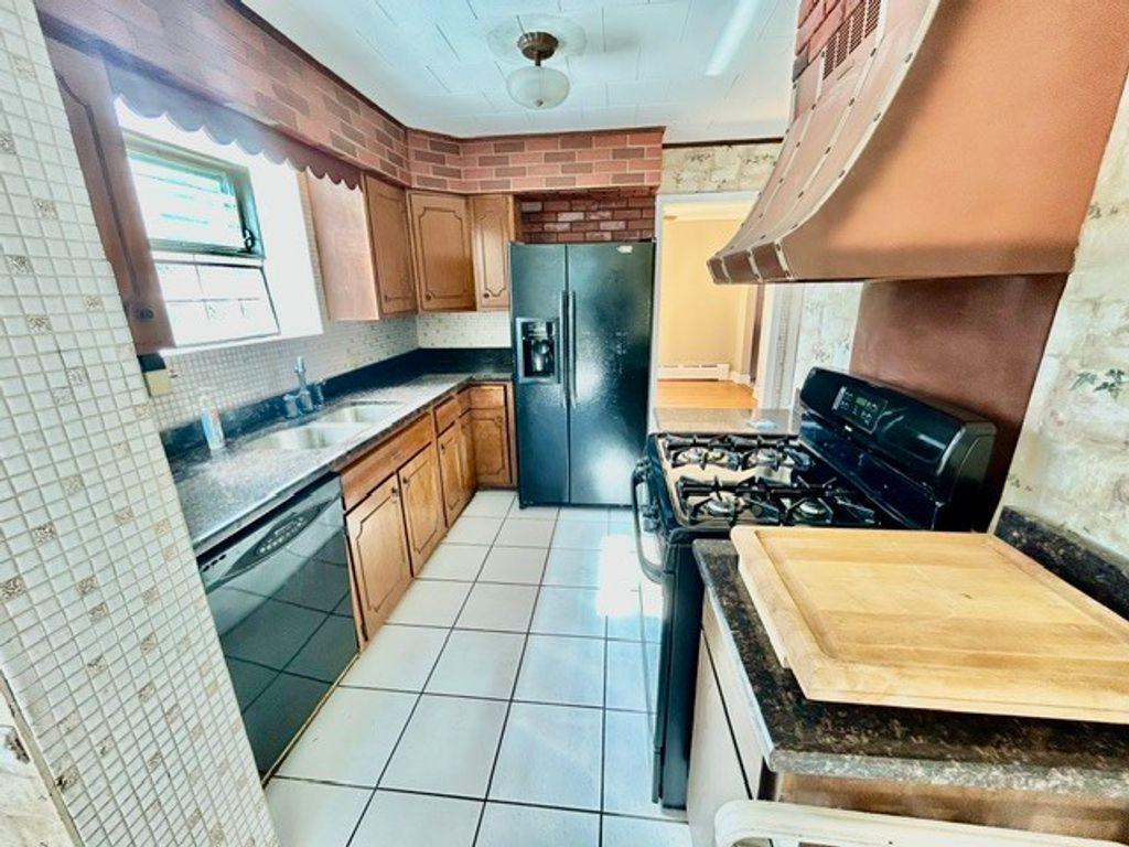 3015 N 77th Court, Elmwood Park, IL 60707 — photo 5